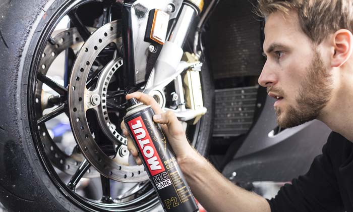 Uzun motosiklet yolculukları için bakım zamanı