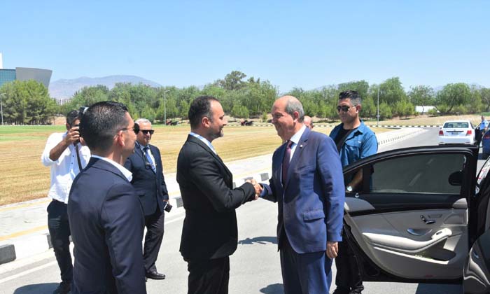 KKTC Cumhurbaşkanı Tatar milli otomobil GÜNSEL ile test sürüşü yaptı