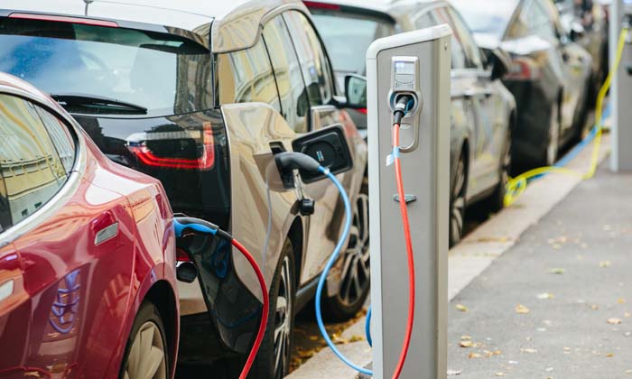 Elektrikli ve hibrid otomobillere ilgili artıyor