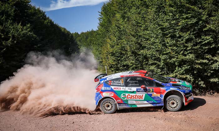 Castrol Ford Team Türkiye, Kocaeli Rallisi’nde tozu dumana kattı
