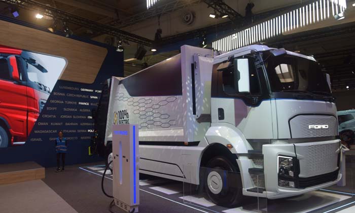 Ford Otosan yüzde 100 elektrikli kamyonunu Hannover’de tanıttı