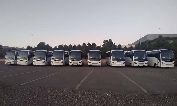Anadolu Isuzu’dan Fas’a 12 Turkuaz midibüs teslimatı 