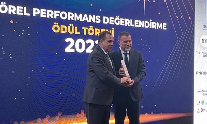 Anadolu Isuzu’ya Kocaeli Sanayi Odası’ndan ‘Sektörel Performans’ Ödülü