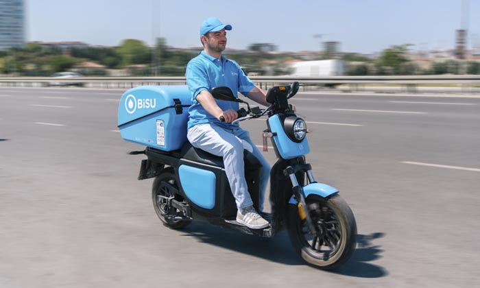 BiSU’nun çevreci filosuna Rakun’dan 100 elektrikli motosiklet