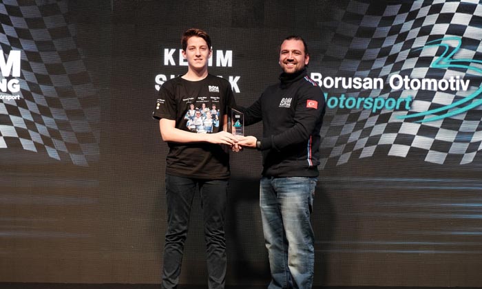 BOM Karting Takımı Türkiye Karting Şampiyonası’ndaki çifte şampiyonluğunu özel bir etkinlikle kutladı