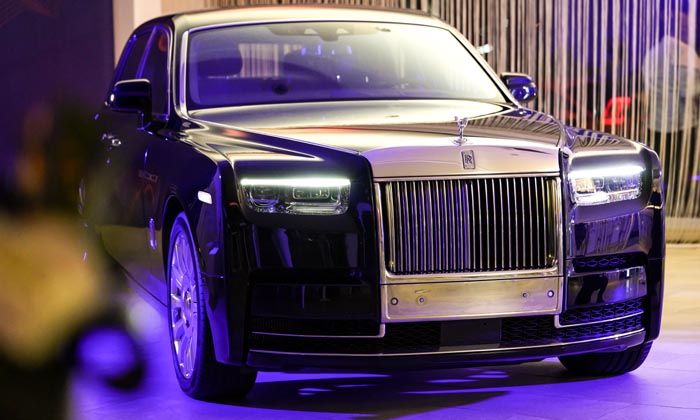 Rolls-Royce Phantom’un yeni yüzü İstanbul’da