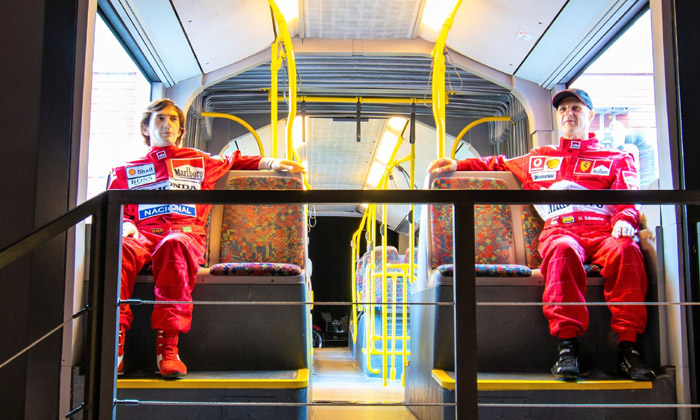 Formula 1’in iki efsane pilotu Michael Schumacher ve Ayrton Senna Kıbrıs Araba Müzesi’nde buluştu