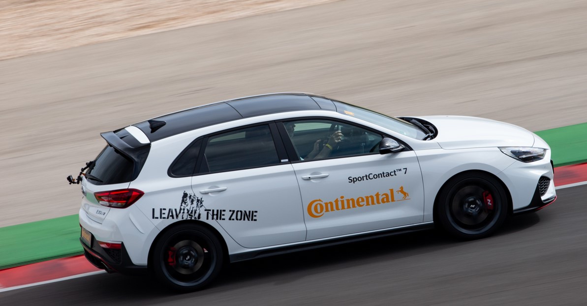 Alman otomobil dergisi Gute Fahrt, Continental SportContact 7‘yi “olağanüstü” seçti