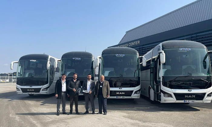 MAN’dan İzmir ve Bingöl firmalarına 5 adet ödüllü Lion’s Coach teslimatı