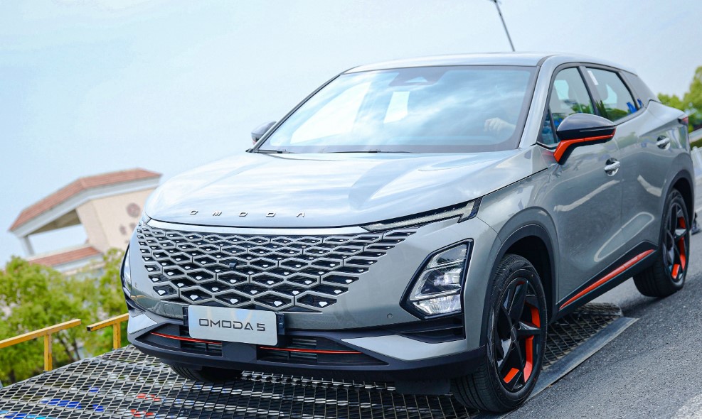 Chery’nin yeni modelleri JAECOO 7 ve OMODA 5 EV ilk kez sahne aldı