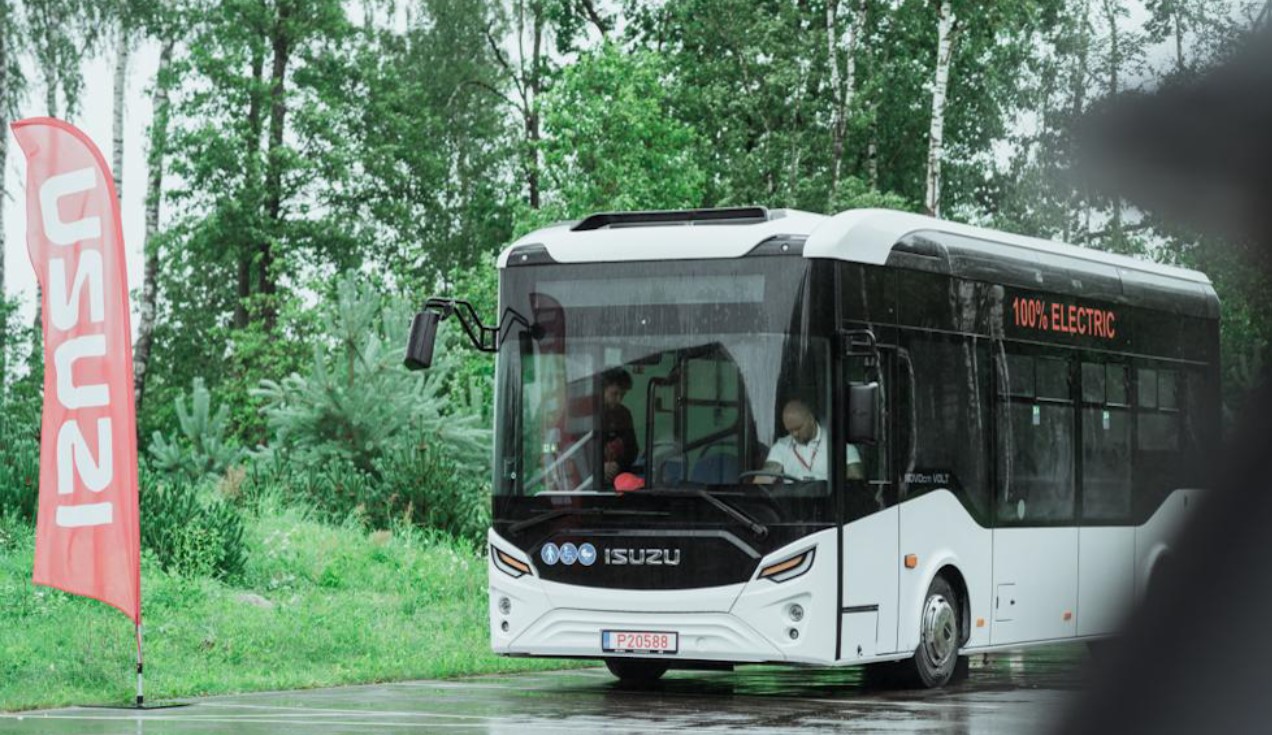 Anadolu Isuzu’nun elektrikli otobüs ihracatı katlanarak devam ediyor