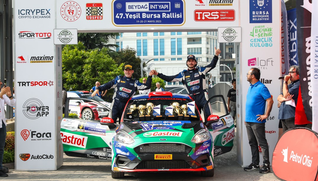 Castrol Ford Team Türkiye, Yeşil Bursa Rallisi’ni zirvede tamamladı