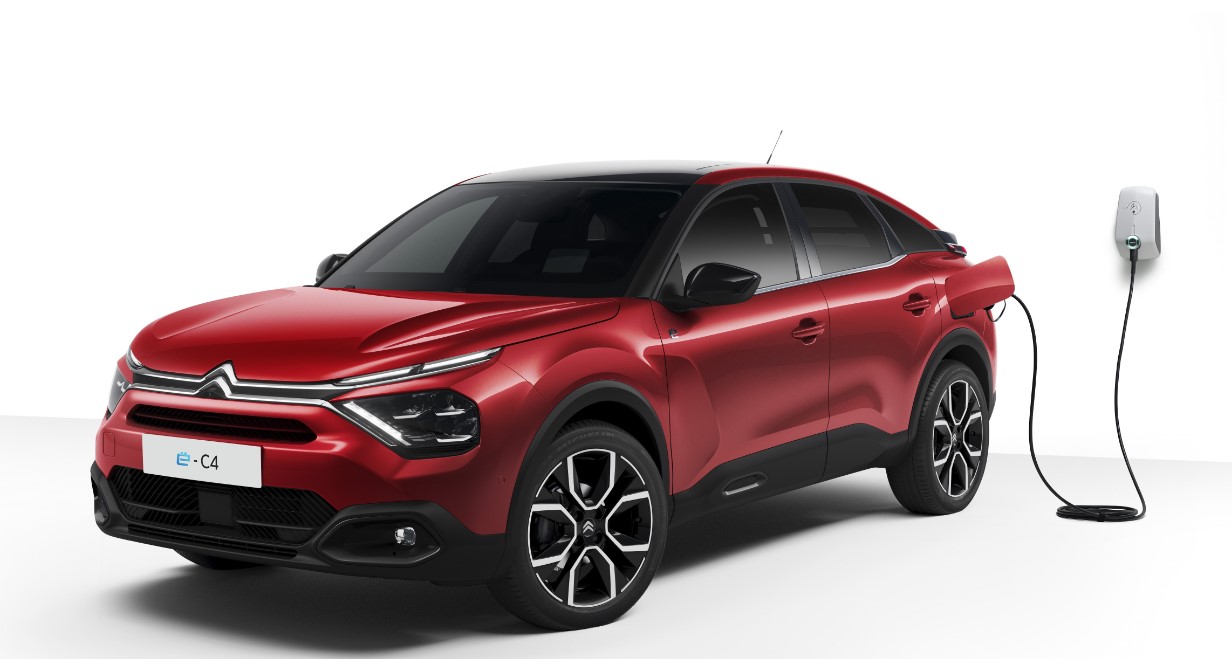 Citroën ë-C4 ve ë-C4 X’de ikinci döneme geçiliyor