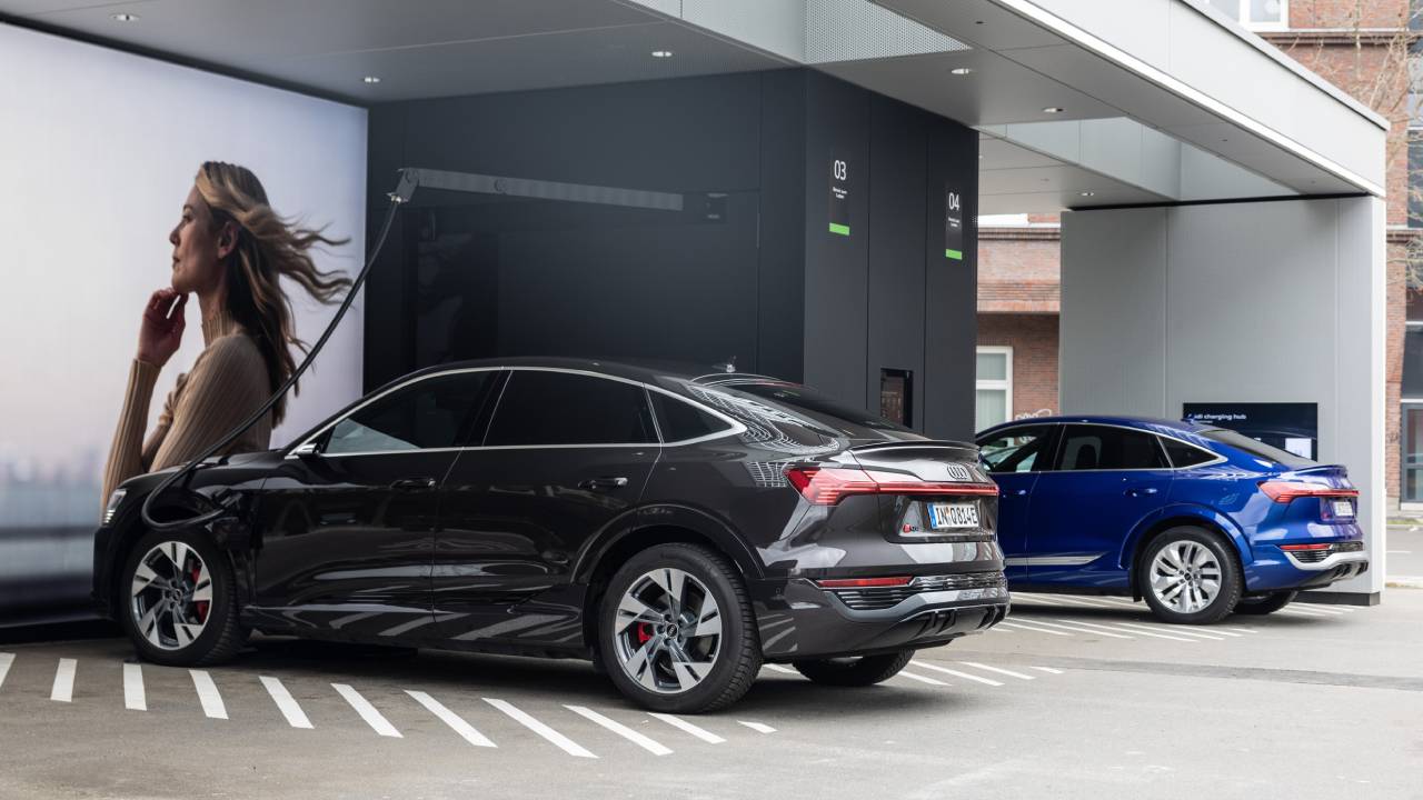 Audi kullanıcıları araçlarını şarj ederken keyifli zaman geçirebilecek