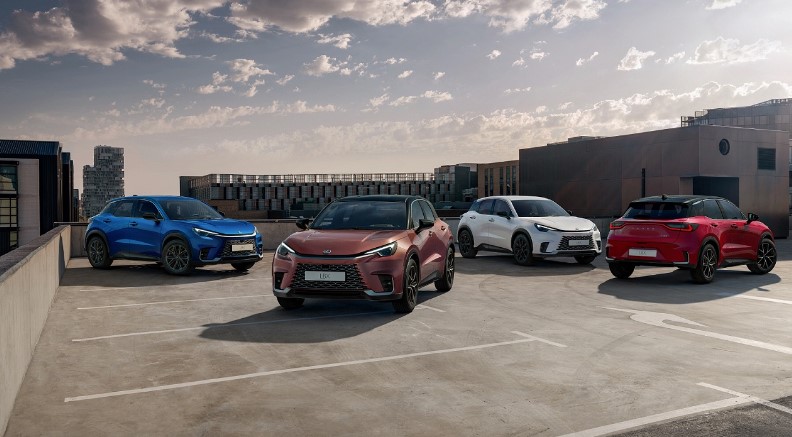 Lexus’tan sıra dışı B SUV: Yeni LBX