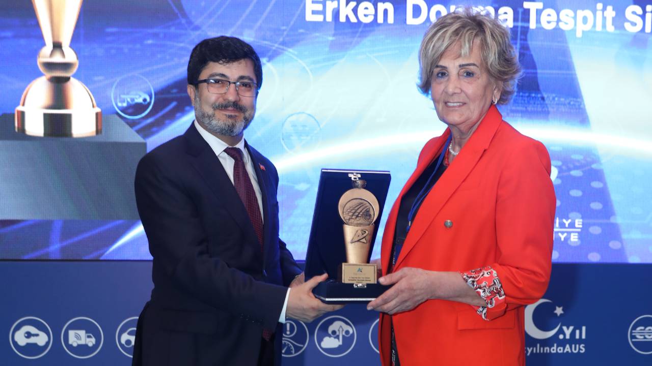 Kuzey Marmara Otoyolu ulaşımda Aklın Yolu Ödülü’nün sahibi oldu
