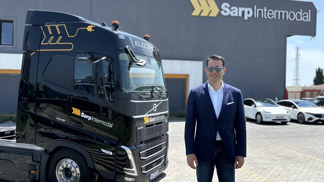 Yüzde yüz elektrikli tır Türkiye yollarında