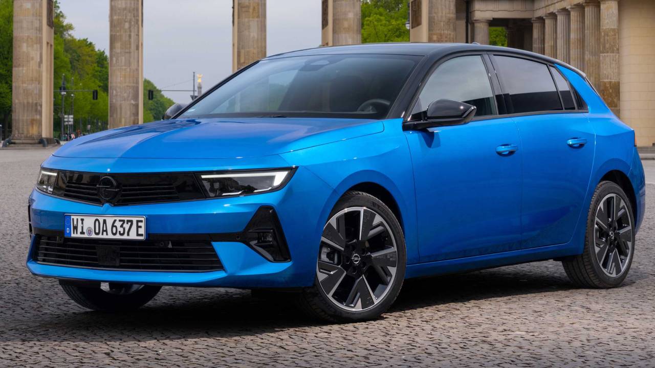 Opel Astra Elektrik ön siparişe açıldı, teslimatlar Eylül’de