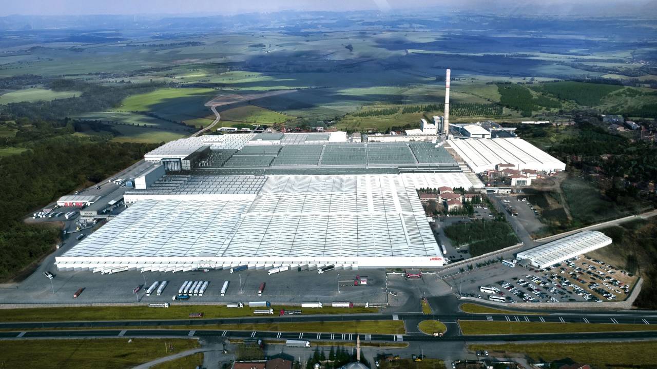 Lastik sektörünün ihracat şampiyonu Petlas oldu