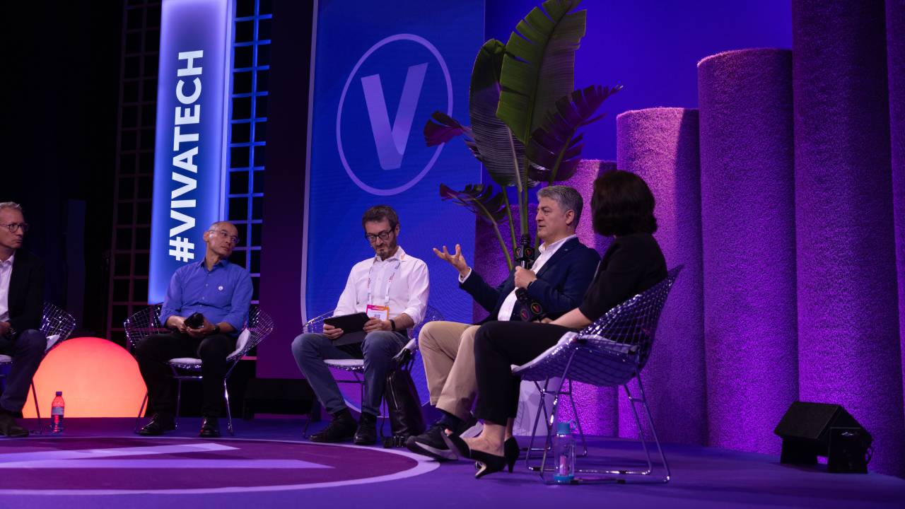 Togg, Avrupa’nın en büyük teknoloji etkinliği VivaTech’te start-up’larla buluştu