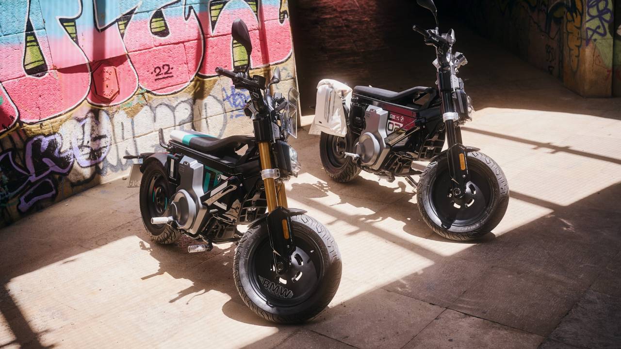 Elektrikli, fütüristik ve radikal: BMW CE 02 tanıtıldı