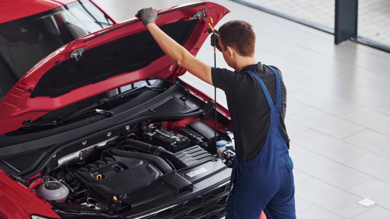 Otomobiliniz için giderlerinizi nasıl kontrol altına alabilirsiniz?
