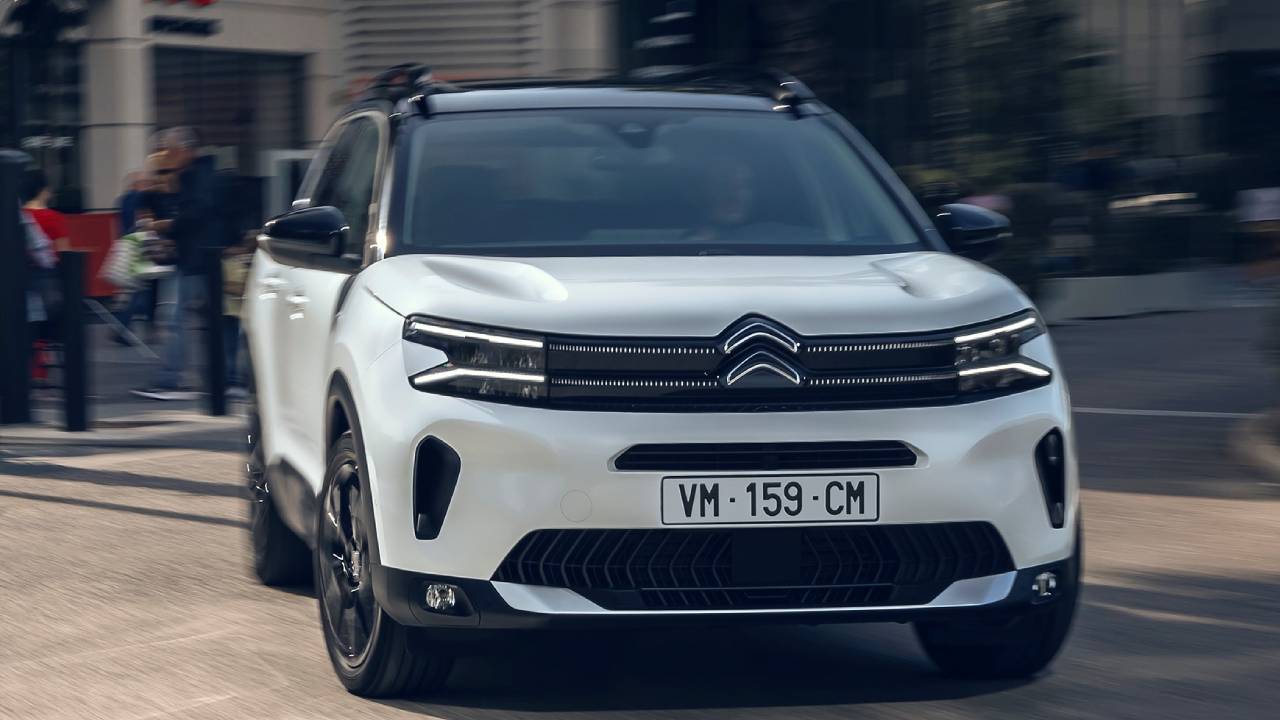 Citroen C5 Aircross’un yeni hibrit versiyonu, ë -series özel versiyonu ile beraber geliyor