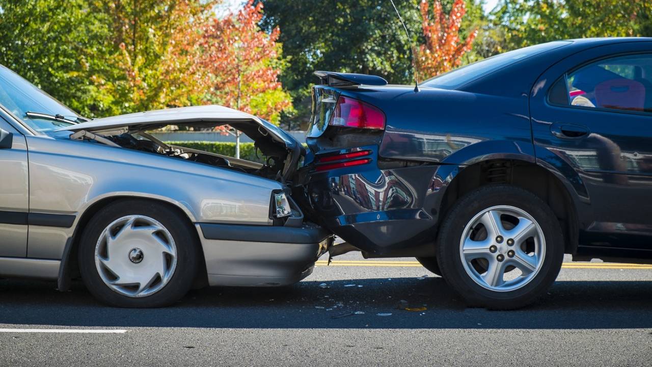 Kiralık araçla kaza yaptığınız durumlarda izlemeniz gereken yol