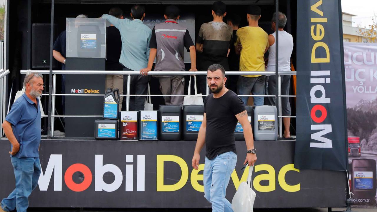 Yenilenen Mobil Delvac ailesi Türkiye turuna başladı