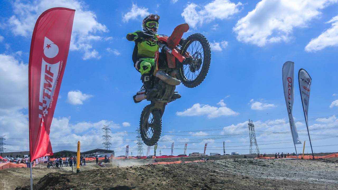 Motokros Şampiyonasında Çatalca mücadelesi