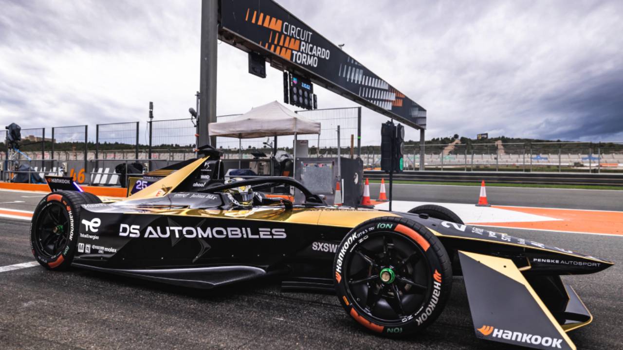 DS Automobiles ve dünya şampiyonu pilotları, Formula E’nin yeni sezonunda da birlikte