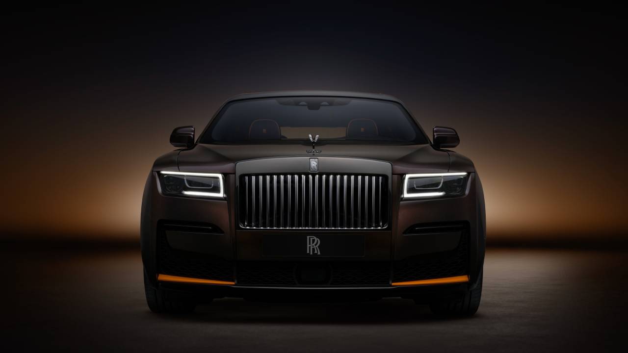 Rolls-Royce Black Badge Ghost Ekleipsis’i tanıttı