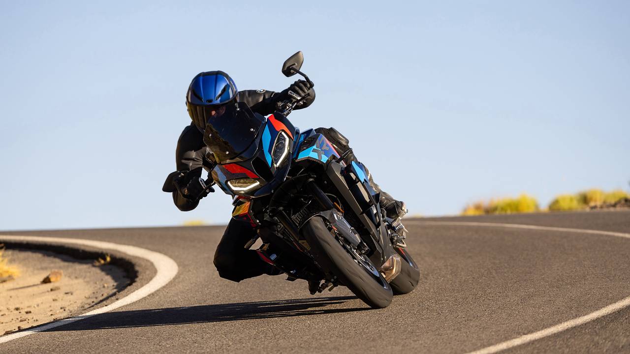 BMW Motorrad’ın 100. yılında üçüncü M modeli: Yeni BMW M 1000 XR