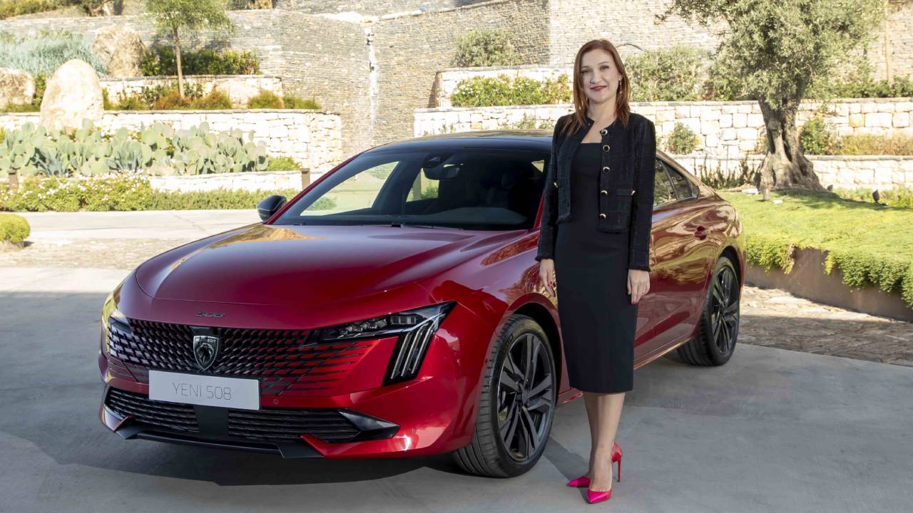 Peugeot Türkiye Alfa Awards’ta 2023 Yılının Binek Otomobil Markası seçildi