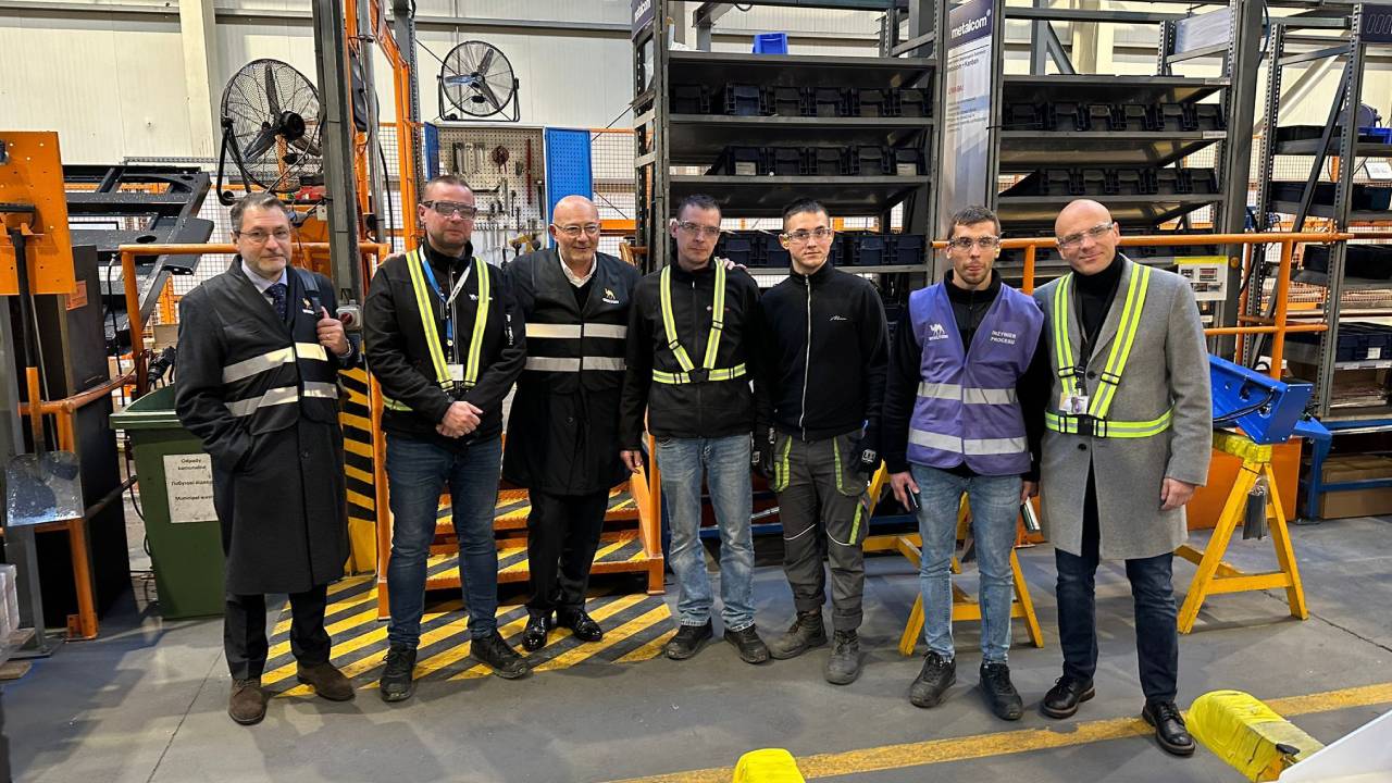 Doğuş Otomotiv Polonyalı Wielton ile distribütörlük anlaşması imzaladı