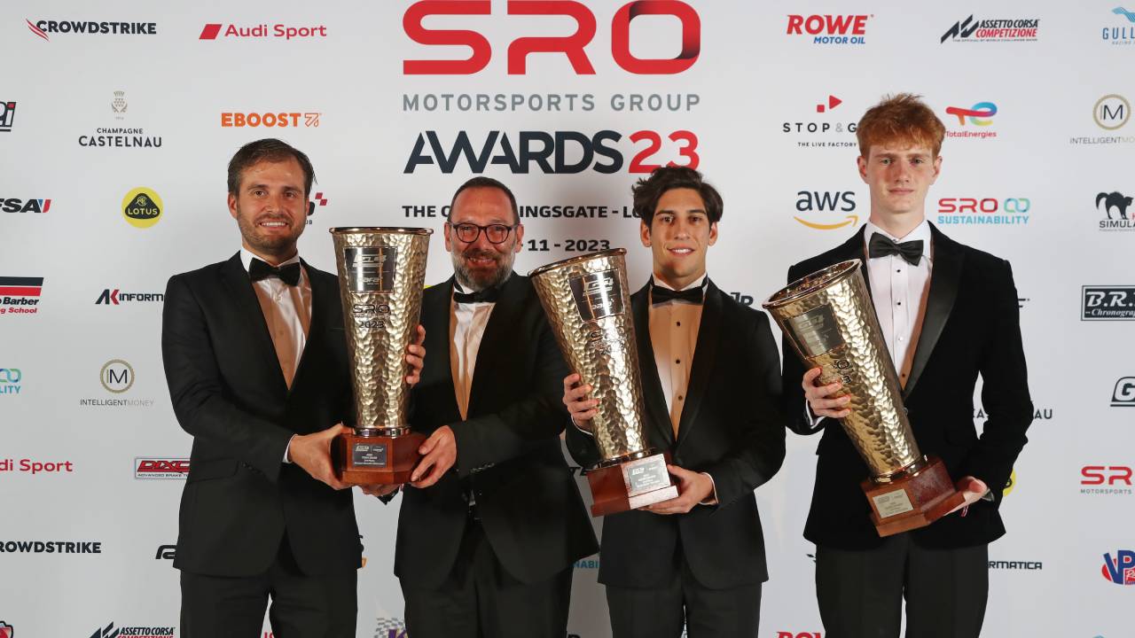 Borusan Otomotiv Motorsport GT4 Avrupa Serisi Üçüncülük Kupası’nı SRO Awards Töreni’nde aldı