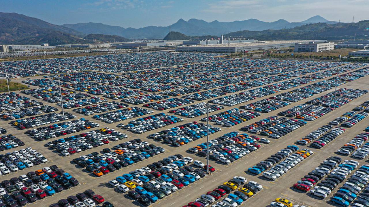 Çinli şirketler, 11 ayda 3 milyon 93 bin otomobil üretti