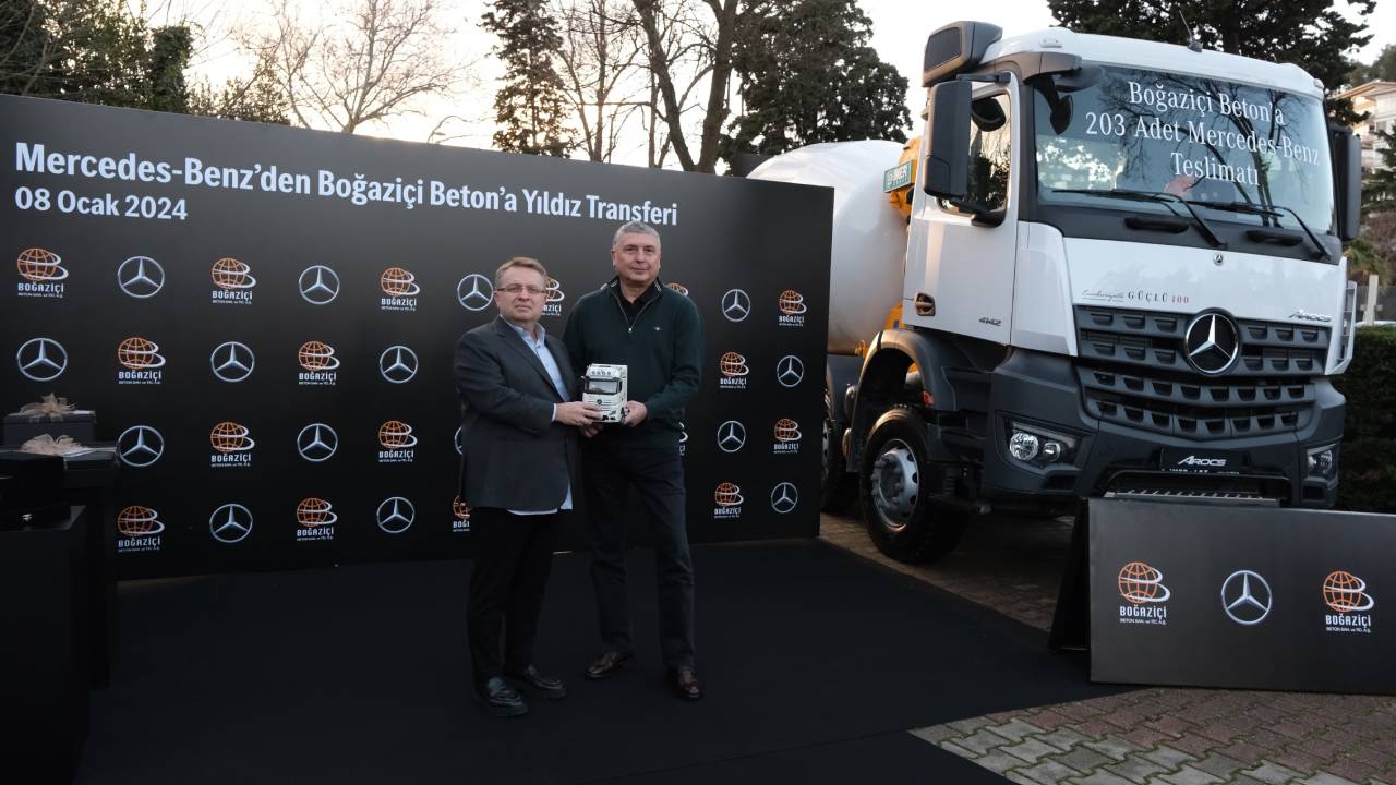 Boğaziçi Beton’a 203 adet Mercedes-Benz kamyon ve çekici teslimatı