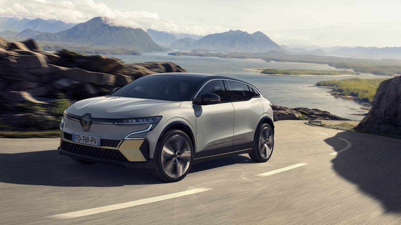 Renault, iddialı lansmanlarını ödüllerle taçlandırıyor