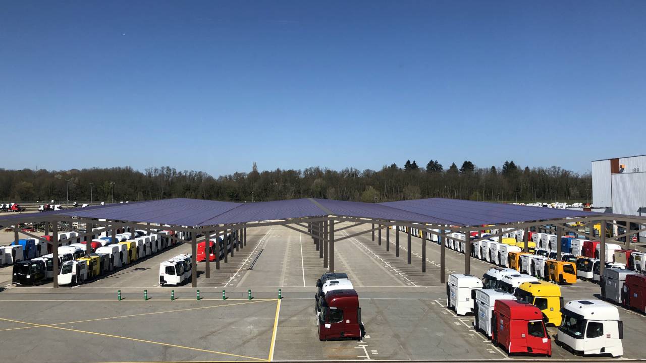 Bourg-en-Bresse’deki Renault Trucks tesisi, 17 hektarlık güneş enerjisiyle donatılıyor