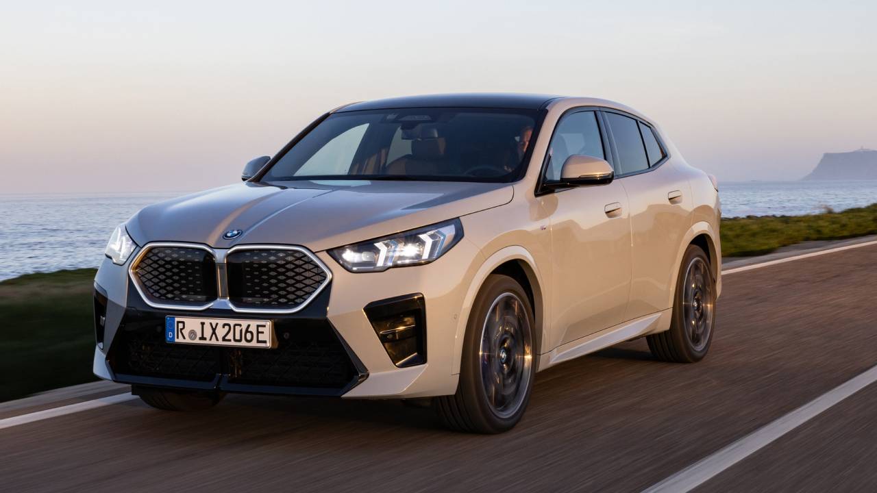 Yeni BMW iX2 eDrive20 satışa sunuldu