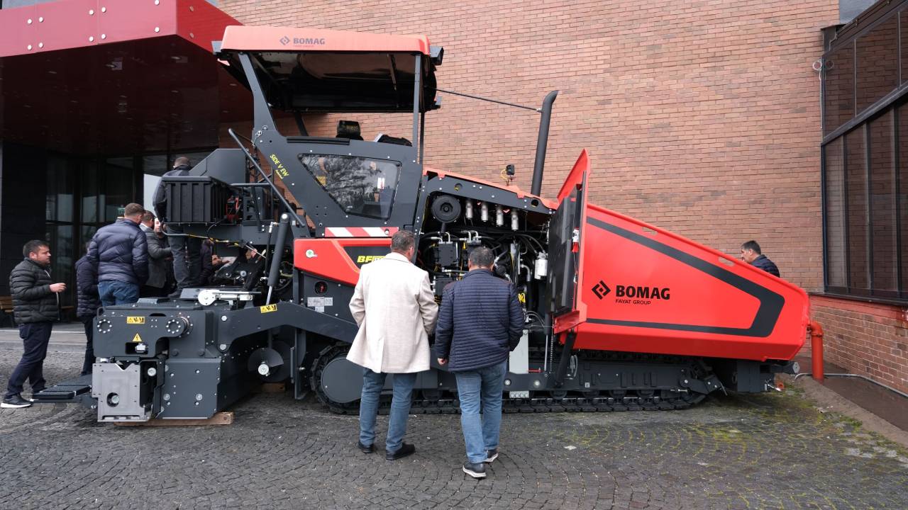 Yol ekipmanları markası Bomag, en yeni modellerini gösterdi