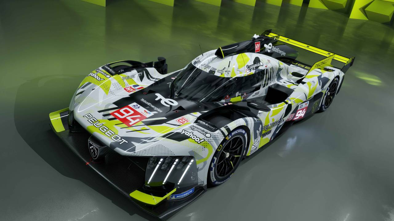 Team Peugeot TotalEnergies yeni Peugeot 9X8 ile ilk yarışına hazır