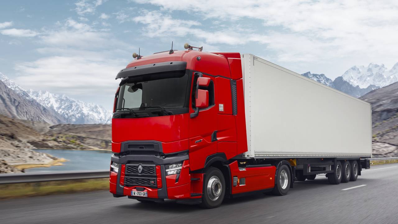 Renault Trucks 2023 değerlendirmesi: satışlar yüzde 18 arttı