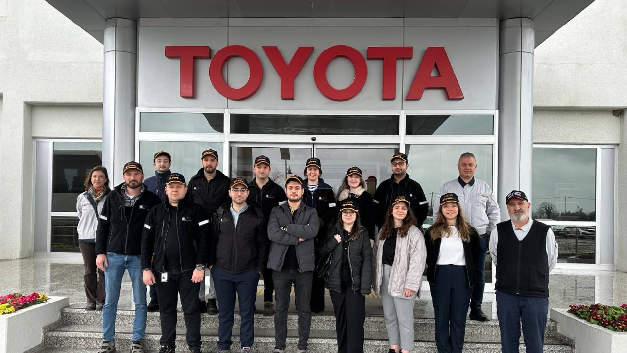 Toyota Otomotiv Sanayi Türkiye “Önce Bağış Sonra Fabrika Turu” projesine kaldığı yerden devam ediyor