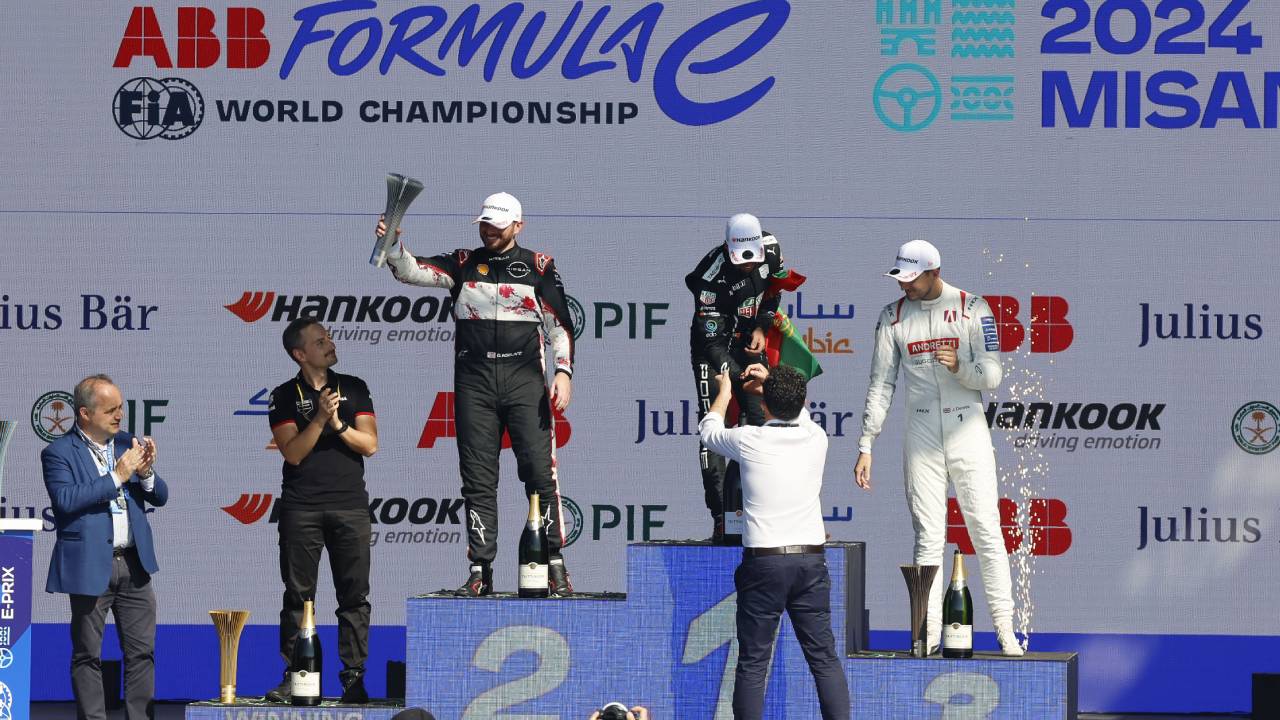 Nissan Formula E Takımı Misano’dan zaferle döndü