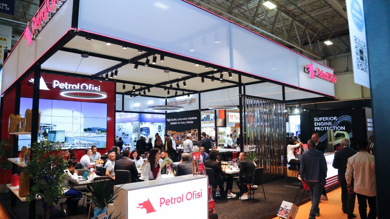 Automechanika İstanbul Fuarı’nda sektör lideri Petrol Ofisi Madeni Yağlar’a büyük ilgi
