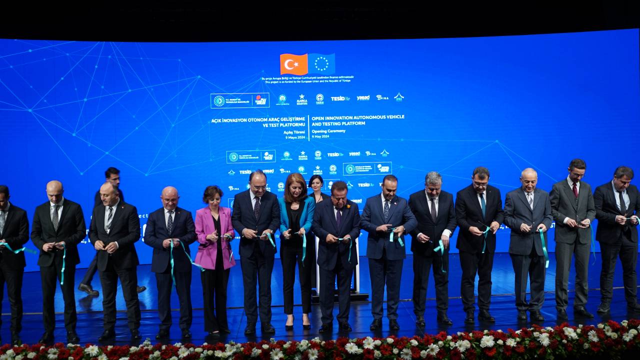 Türkiye’nin İlk Otonom Araç Geliştirme ve Test Platformu (OPINA) hizmete açıldı