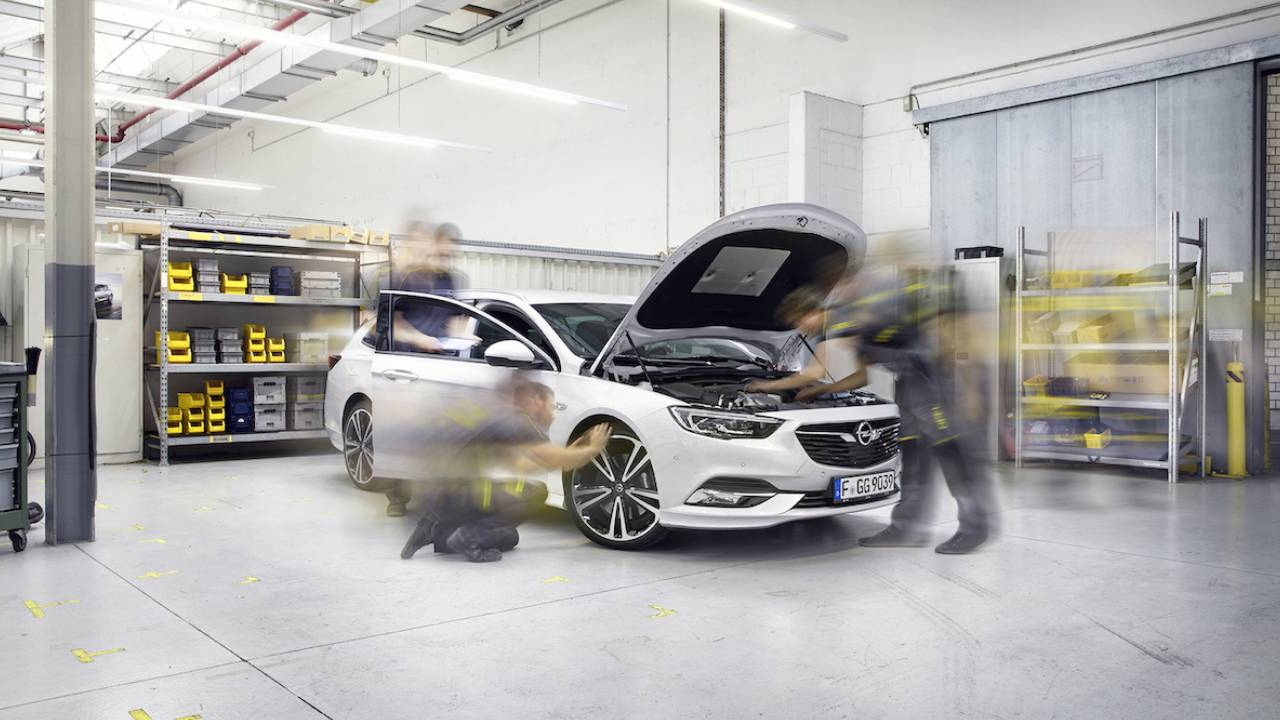 Stellantis Türkiye Parça ve Servisler’den avantajlı motor yağı değişim kampanyası