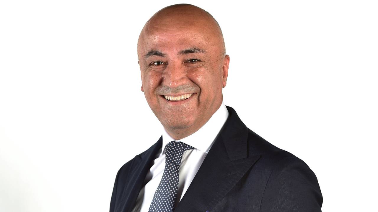 Otokoç Otomotiv’den bir ilk: Arazi tipi GES yatırımı ile geleceğin enerjisini üretiyor